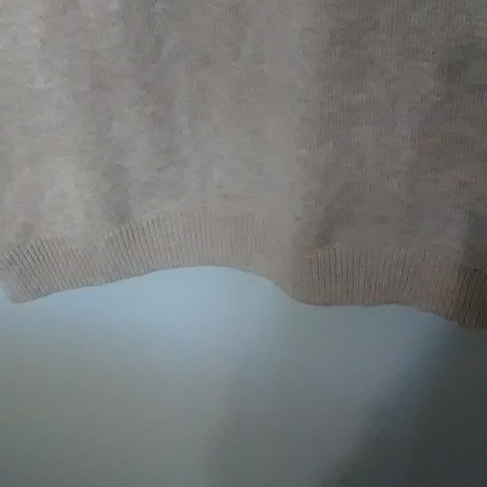 Sweater - Picture 3 of 7